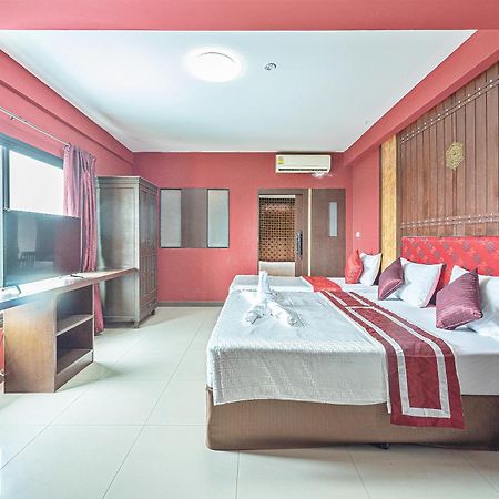 The Wing Design Hotel Банкок Екстериор снимка