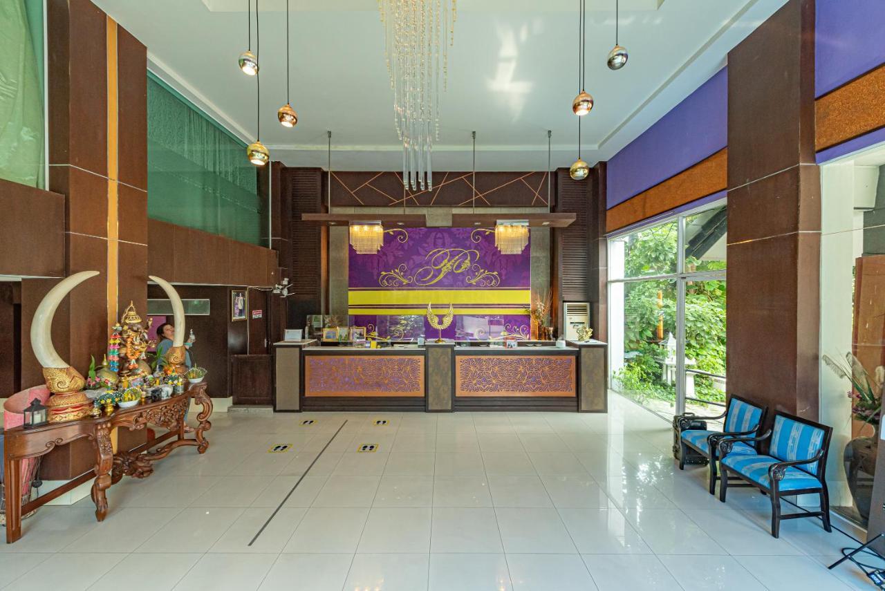 The Wing Design Hotel Банкок Екстериор снимка