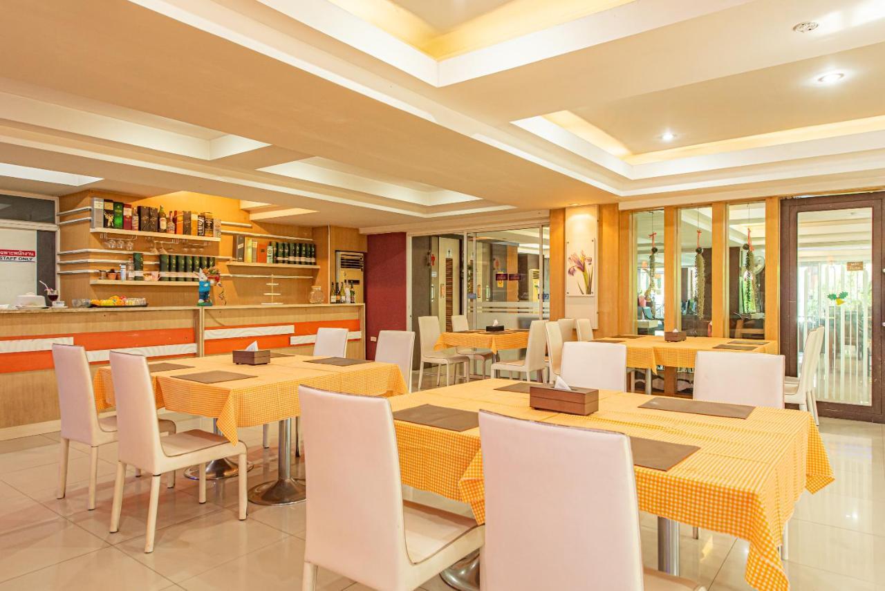 The Wing Design Hotel Банкок Екстериор снимка