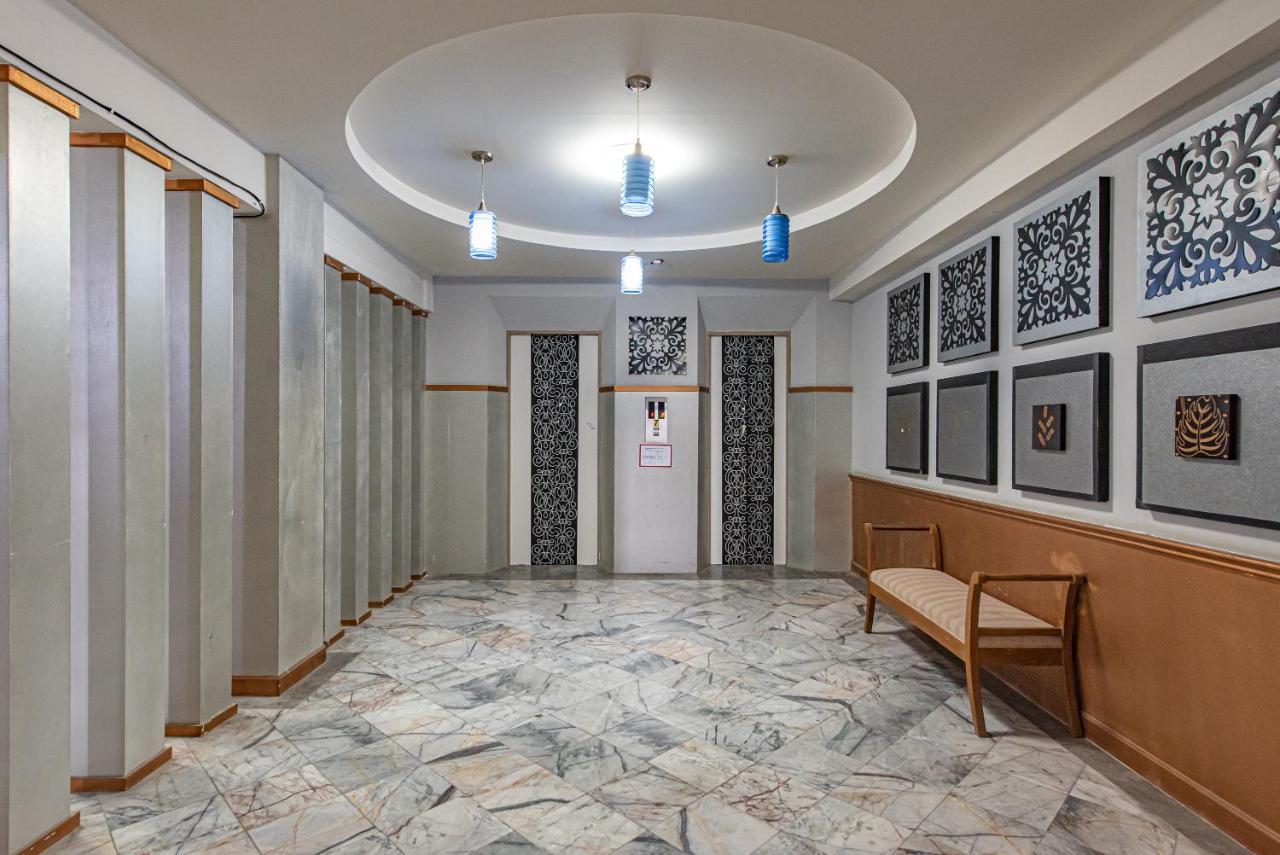 The Wing Design Hotel Банкок Екстериор снимка