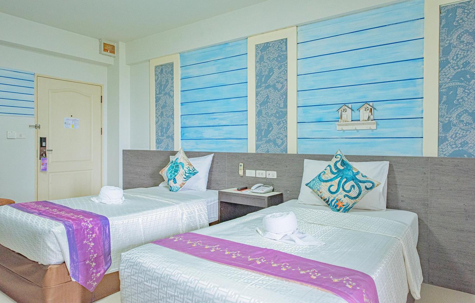 The Wing Design Hotel Банкок Екстериор снимка