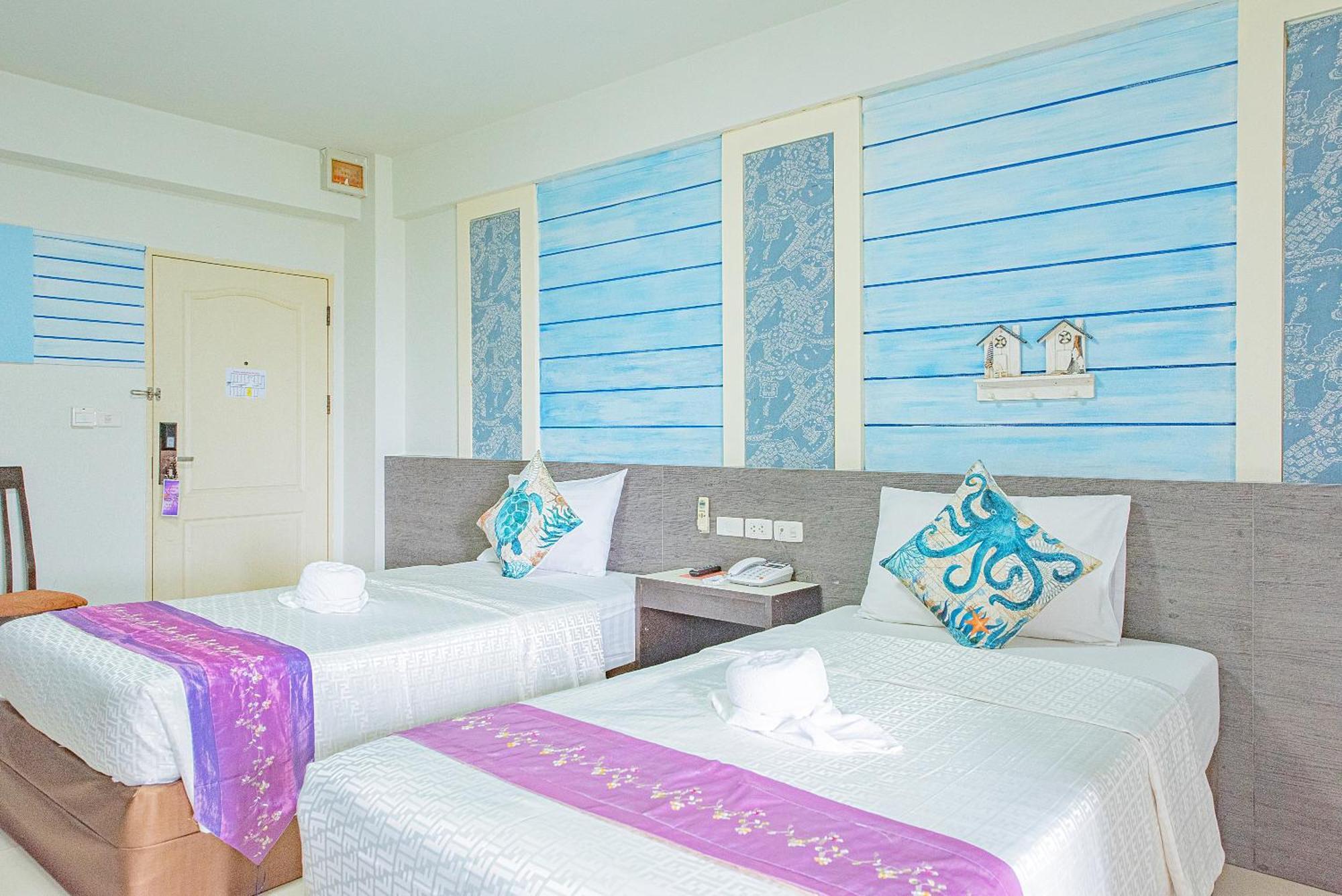 The Wing Design Hotel Банкок Екстериор снимка