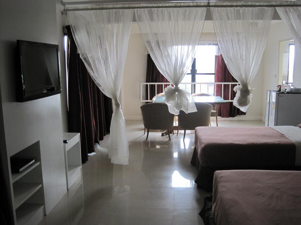 The Wing Design Hotel Банкок Стая снимка