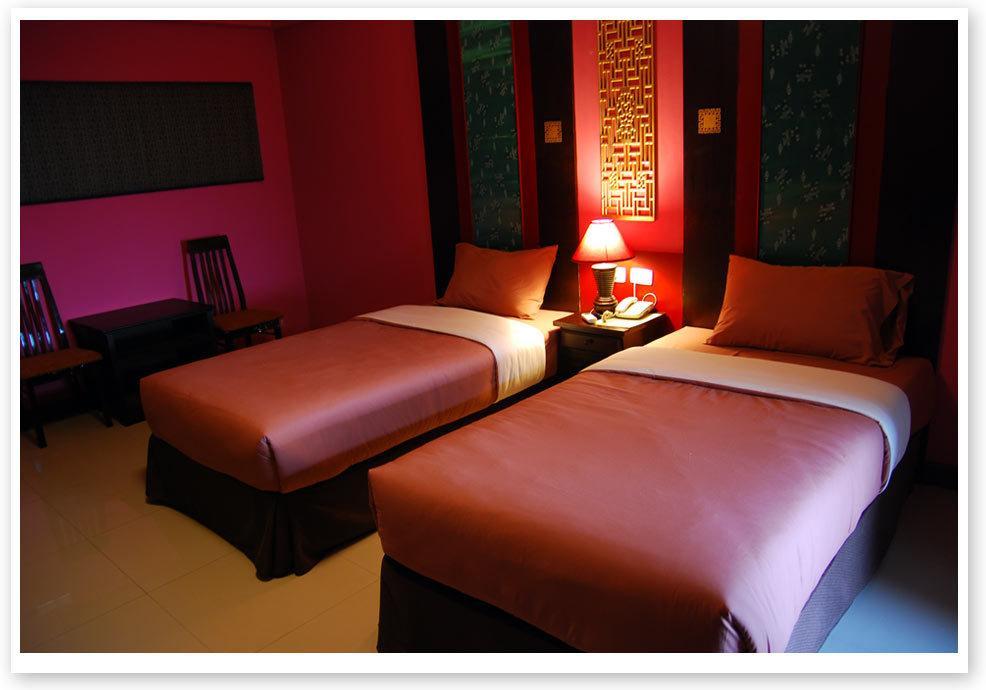 The Wing Design Hotel Банкок Стая снимка